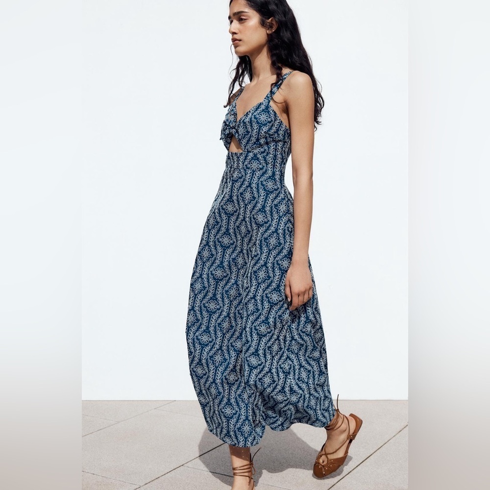 NWOT ZARA RUBBERIZED OPENWORK EMBROIDERY MIDI DRESS SZ XS